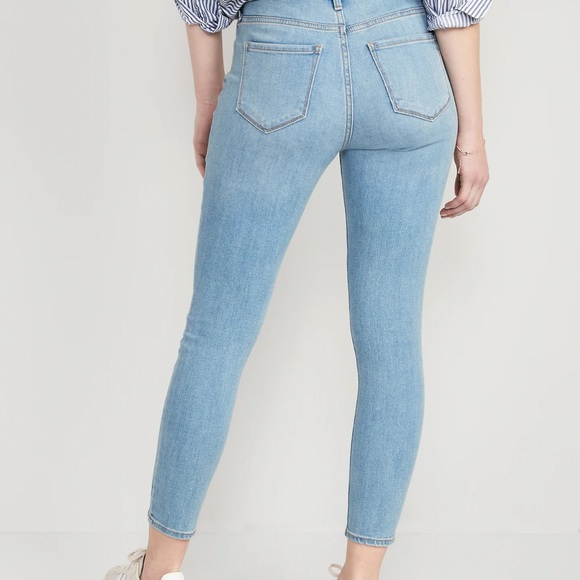 NWT OLD NAVY High-Waisted Wow Super-Skinny Ankle Jeans Color: Light Wash - Picture 2 of 7